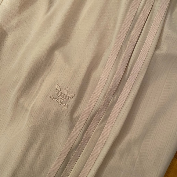 Adidas joggers - Picture 2 of 8